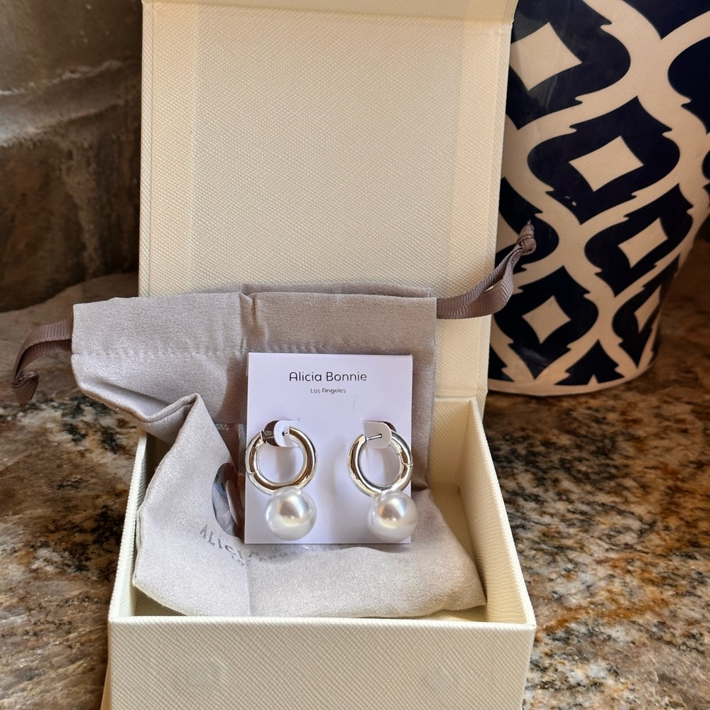Alicia Bonnie Silver Faux Pearl Hoop Earrings